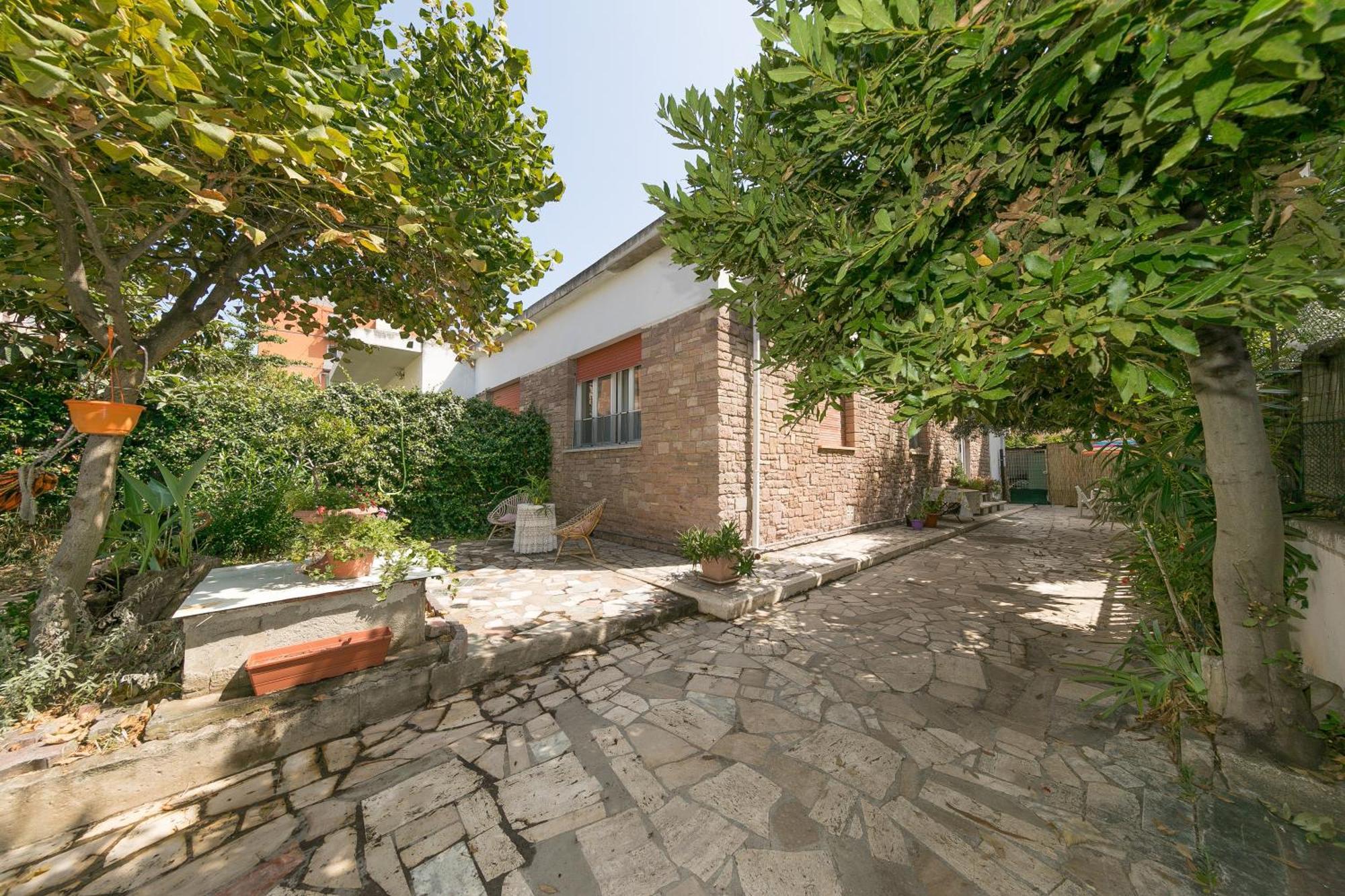 Appartamento Con Giardino A Due Passi Dal Mare ピオンビーノ エクステリア 写真